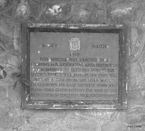 Tontine Street memorial plaque