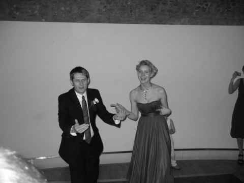 Ralph and Linda dancing at their wedding