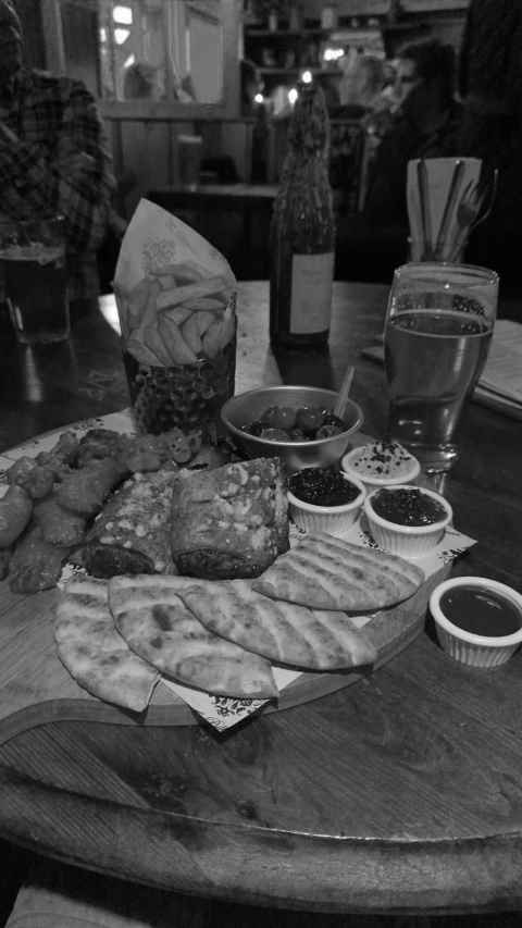 Garden sharing platter in The Pullman, Folkestone