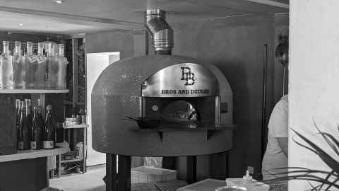 Brewing Brothers pizza oven
