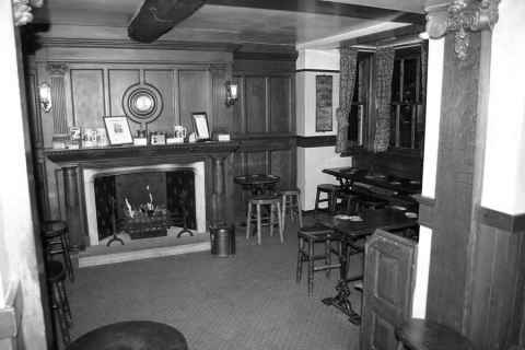Interior of the Burton Bridge Inn