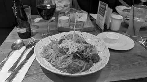 Vegan spaghetti and meatballs