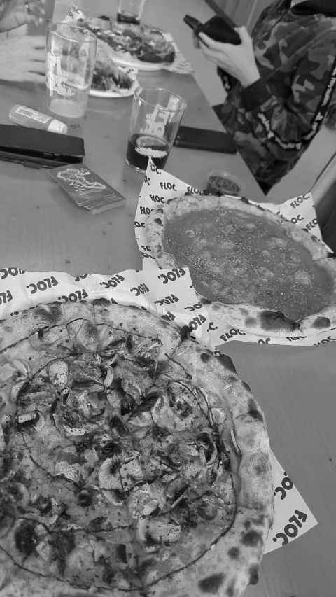 Pizza in Floc