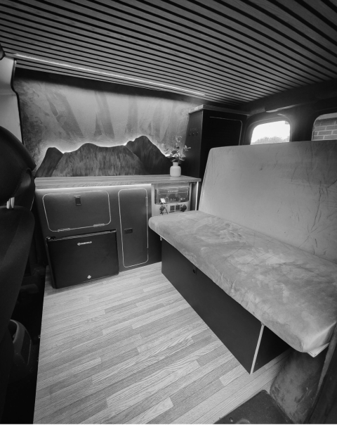 Second hand VW Caddy microcamper