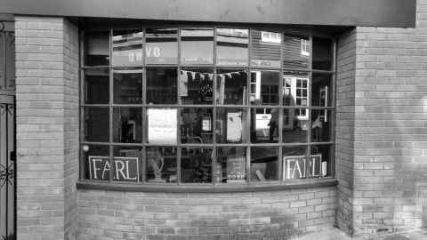 Farl Irish bar