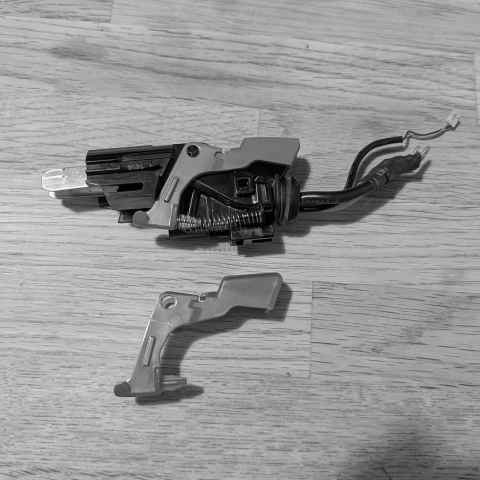 Dyson broken plastic switch off and new metal replacement on